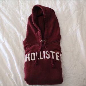 MAROON HOLLISTER HOODIE